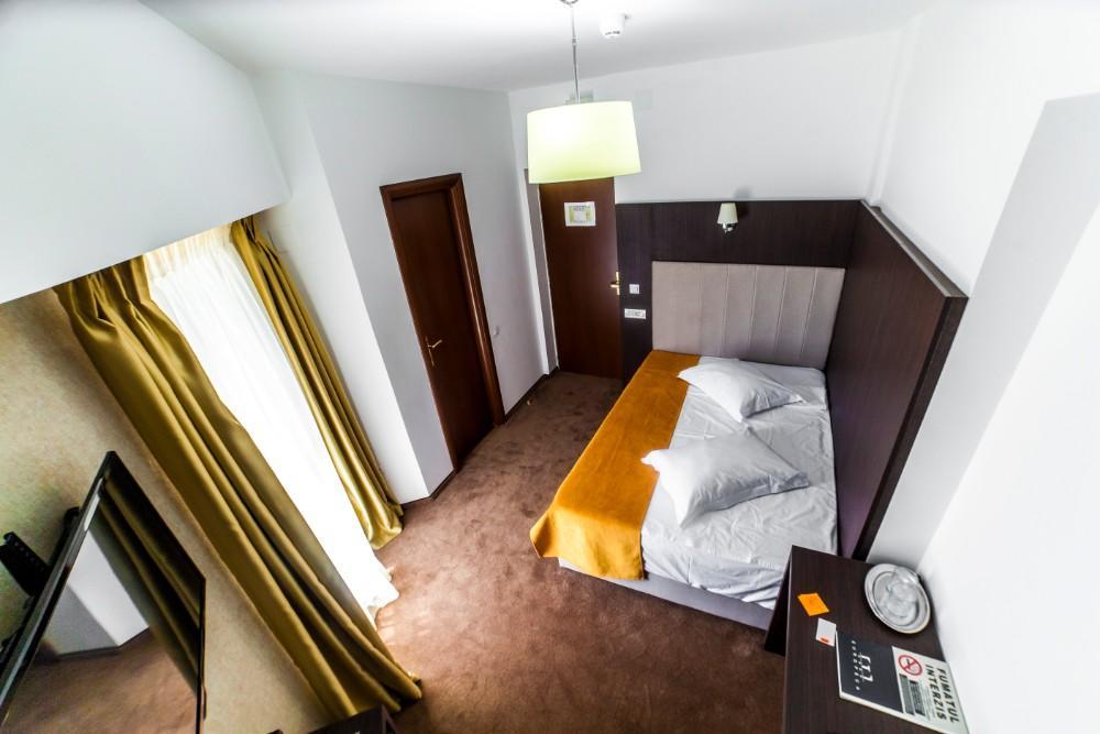 Hotel Europeca Craiova Ngoại thất bức ảnh
