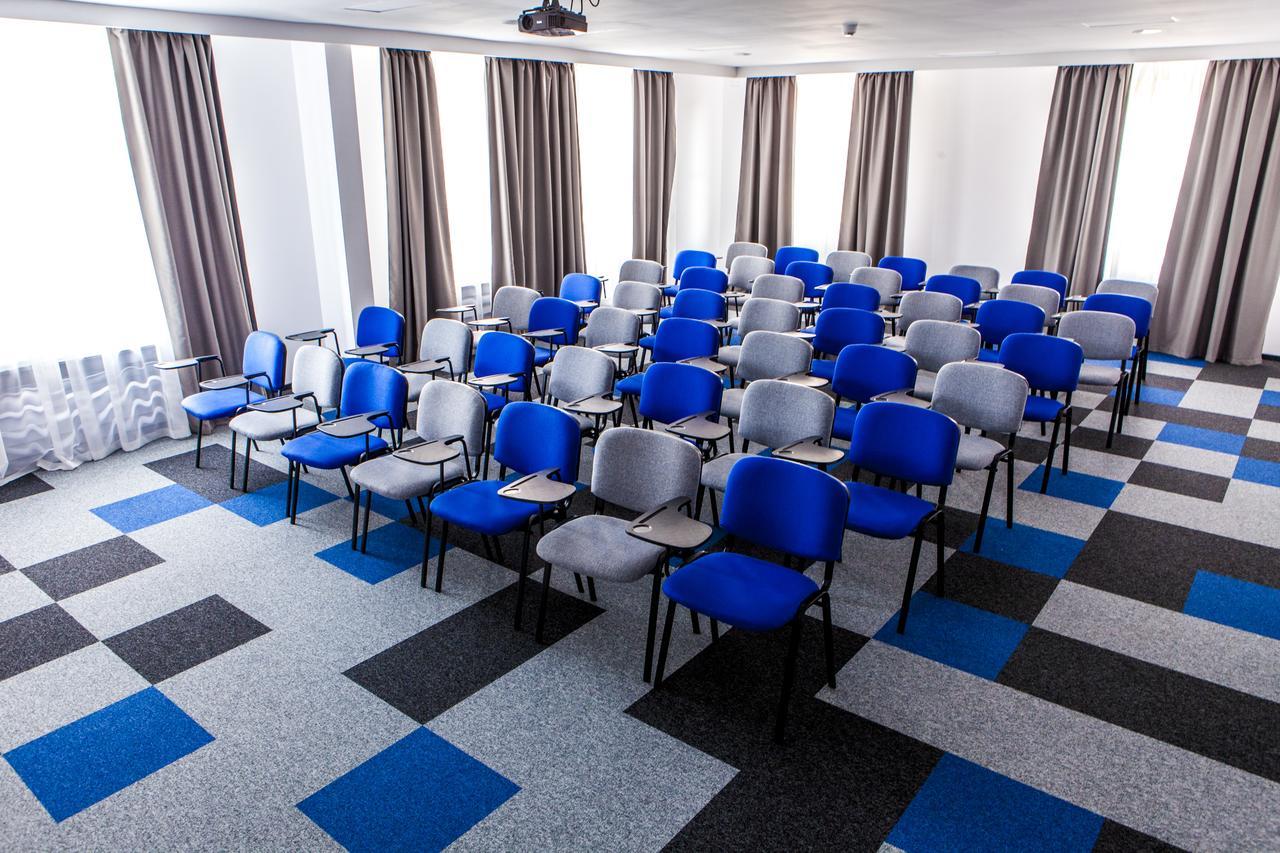 Hotel Europeca Craiova Ngoại thất bức ảnh