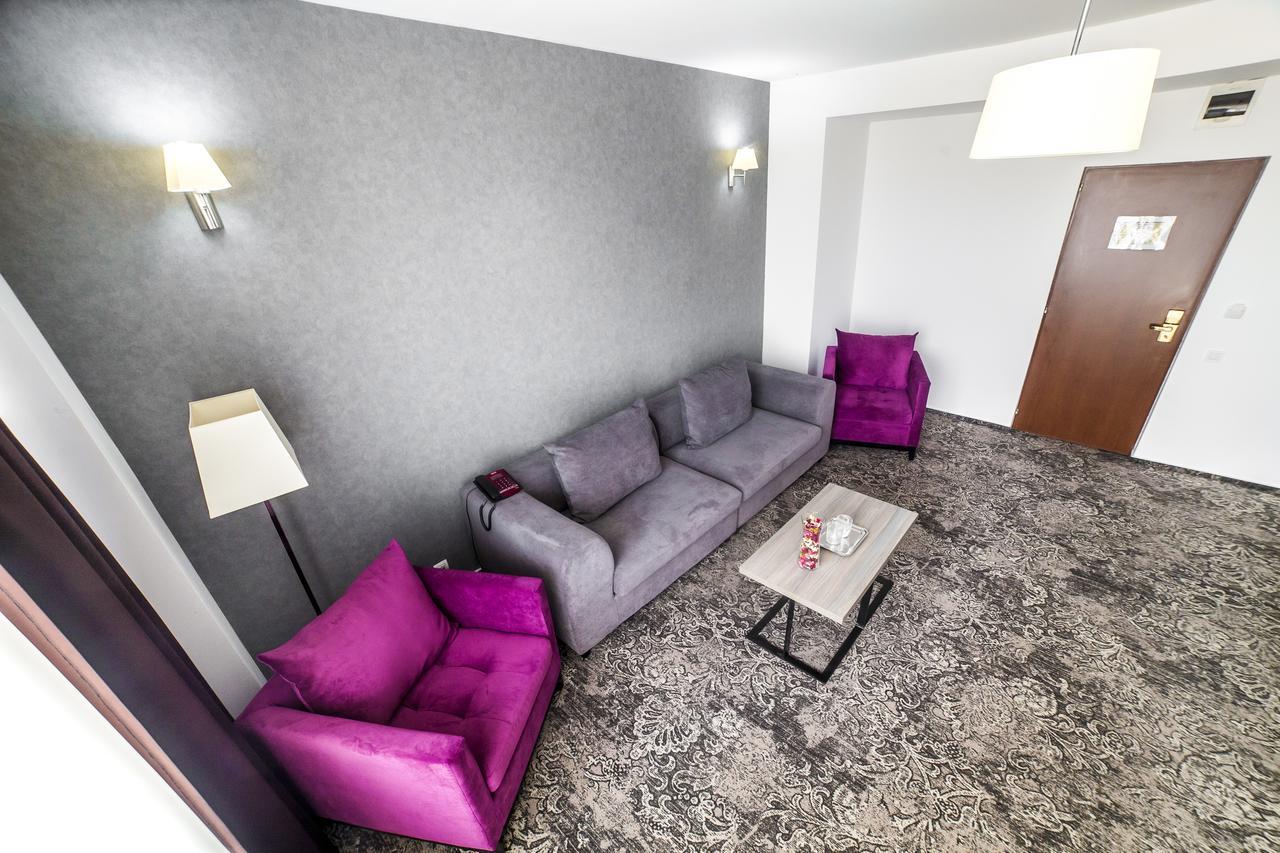 Hotel Europeca Craiova Ngoại thất bức ảnh