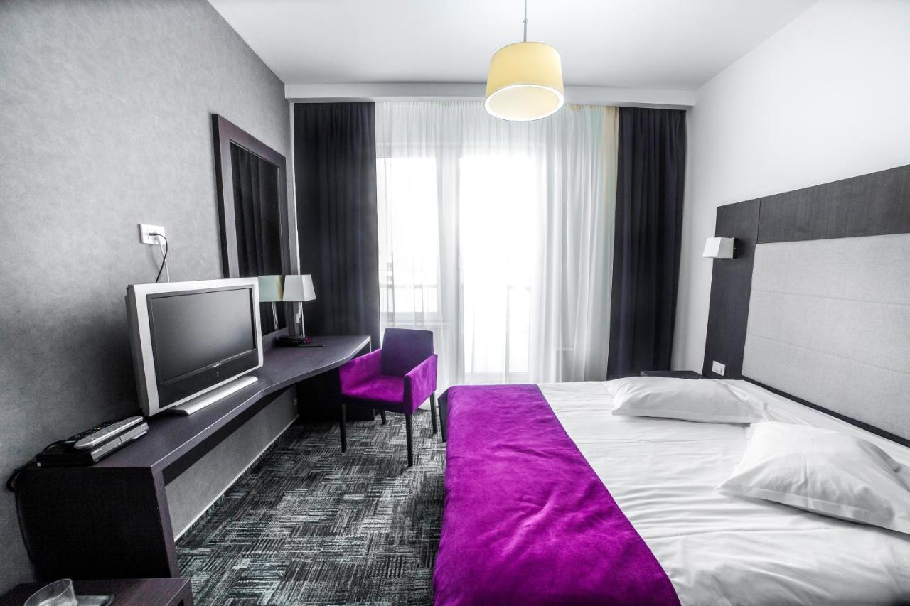 Hotel Europeca Craiova Ngoại thất bức ảnh