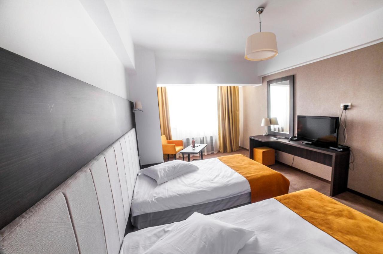 Hotel Europeca Craiova Ngoại thất bức ảnh